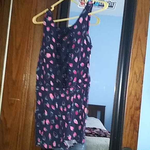 Two pieces of dress - Picture 4 of 4